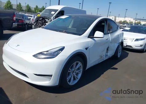 2022 Tesla Model Y Long Range Dual Motor All-Wheel Drive from USA, damaged, VIN 7SAYGAEE2NF365977